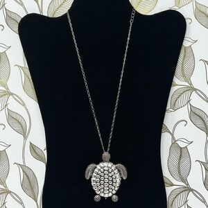 Silver Turtle Pendant Necklace (FREE CANDLE w/ PURCHASE)